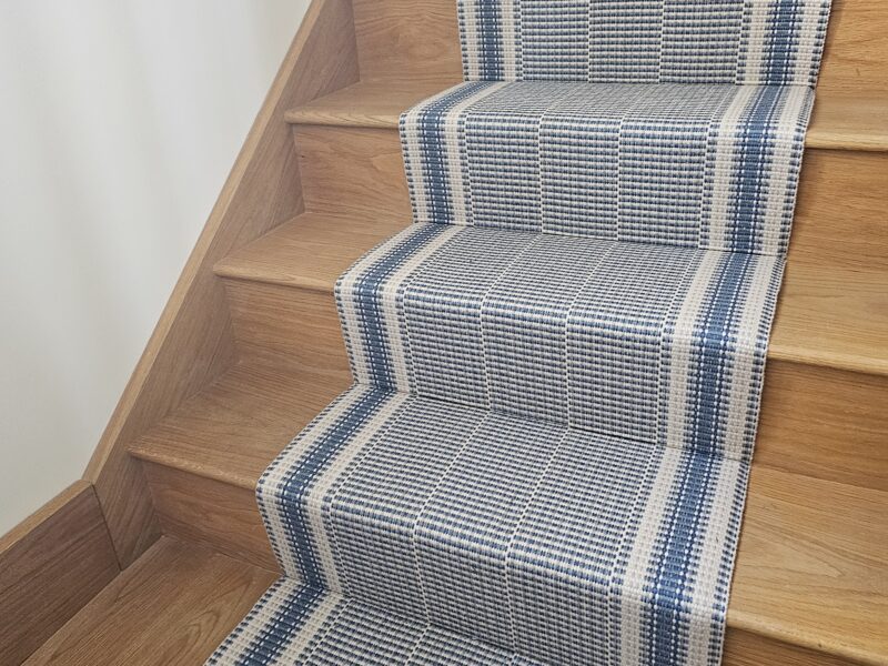 Roger Oates design - Milo Indigo Runner